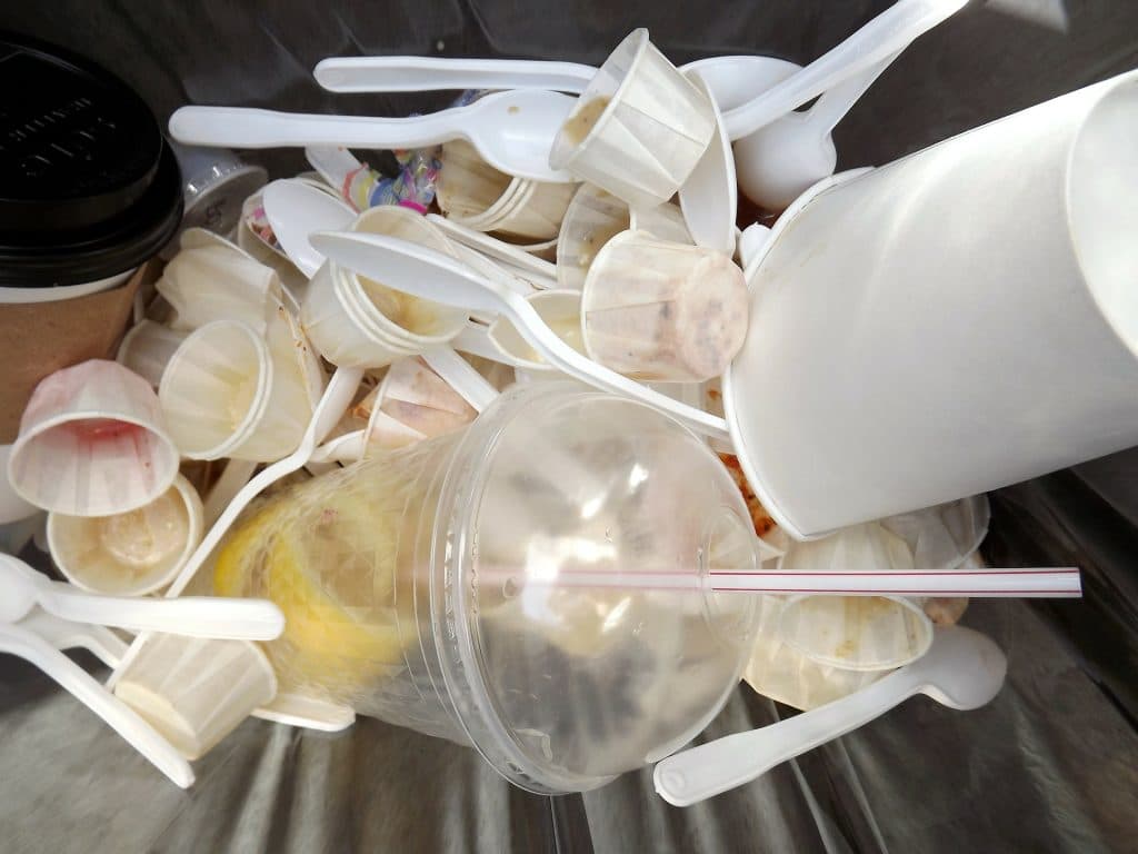 Пластиковые отходы