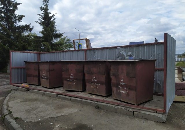 В России нашли способ сделать контейнерные площадки чистыми